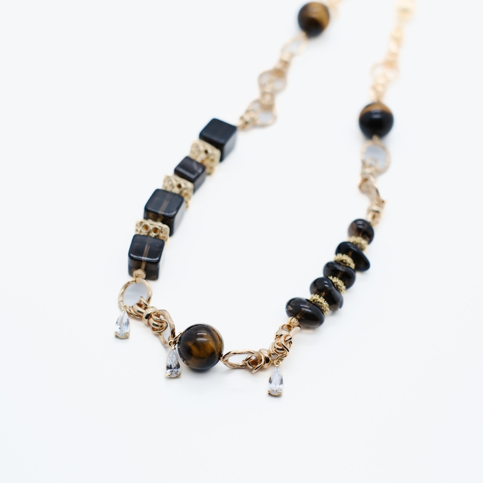 NOVA・Tiger’s Eye Statement Necklace